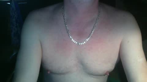 Snapshot of jamesray722 chatting on January 4, 12:27 am jamesray722 online show from January 4, 12:27 am