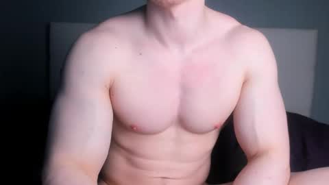 Snapshot of jamesstong chatting on September 14, 11:48 pm James Strong online show from September 14, 11:48 pm