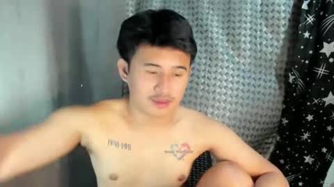 Snapshot of jamesthebigcockxxx chatting on June 6, 5:06 pm jamesthebigcockxxx online show from June 6, 5:06 pm