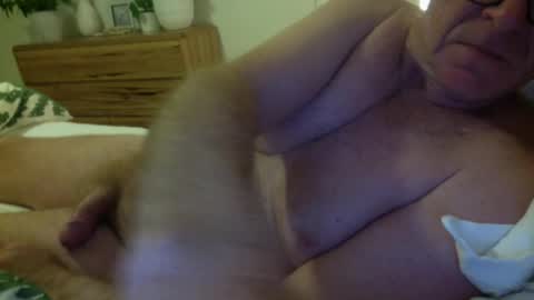 jamie291044 online show from June 28, 9:10 pm