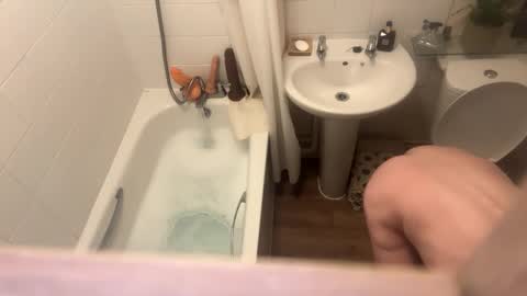 Snapshot of jamie8422 chatting on October 28, 10:01 pm jamie8422 online show from October 28, 10:01 pm