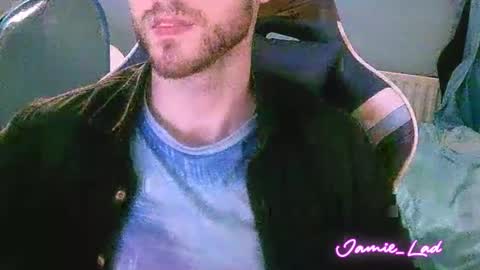 Snapshot of jamie_lad chatting on January 1, 8:26 pm Jamie online show from January 1, 8:26 pm