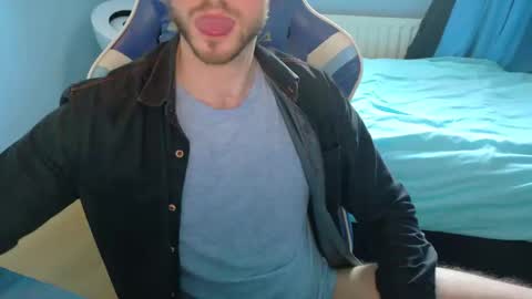 Snapshot of jamie_lad chatting on January 11, 11:56 am Jamie online show from January 11, 11:56 am