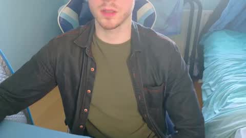 Snapshot of jamie_lad chatting on March 1, 11:17 am Jamie online show from March 1, 11:17 am