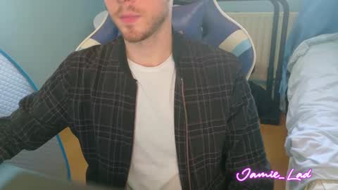 Snapshot of jamie_lad chatting on March 9, 11:14 am Jamie online show from March 9, 11:14 am