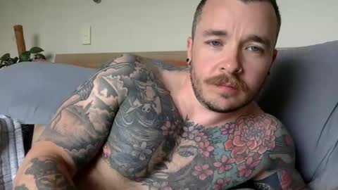 Jamincharles online show from December 8, 5:39 am