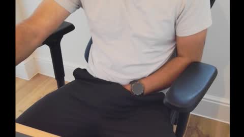 Snapshot of jammyedge chatting on September 12, 10:04 am Jammy online show from September 12, 10:04 am