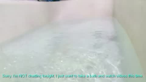 Snapshot of jamwarnerone chatting on June 24, 3:38 am Bootyshows online show from June 24, 3:38 am