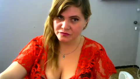 janaloveli online show from March 12, 7:02 am