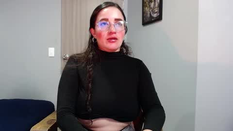 Snapshot of jane_and_paul1 chatting on March 6, 5:46 am online show from March 6, 5:46 am