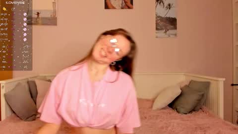 Snapshot of jane_danels chatting on February 21, 3:35 pm Jane Danels online show from February 21, 3:35 pm