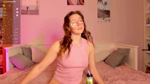 Snapshot of jane_danels chatting on February 24, 2:59 pm Jane Danels online show from February 24, 2:59 pm