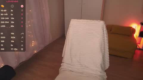 jane_kinn online show from October 12, 11:59 pm