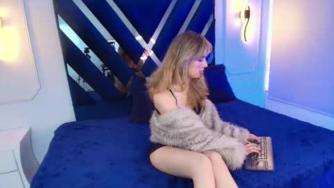 Jane online show from February 19, 1:29 pm