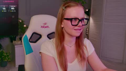 Snapshot of jane_westt chatting on April 24, 2:30 pm jane_westt online show from April 24, 2:30 pm