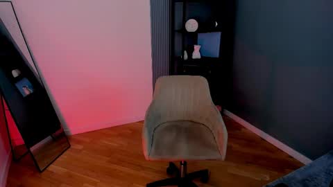 Jane online show from March 29, 2:28 pm