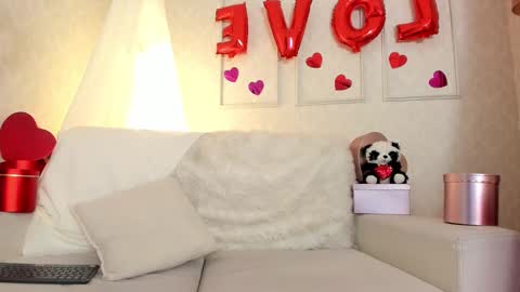 JANE  online show from February 13, 6:52 am