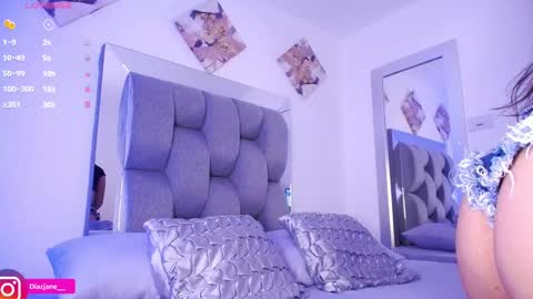 Jennifer online show from February 8, 10:29 pm