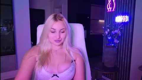 Jane online show from October 28, 7:38 pm