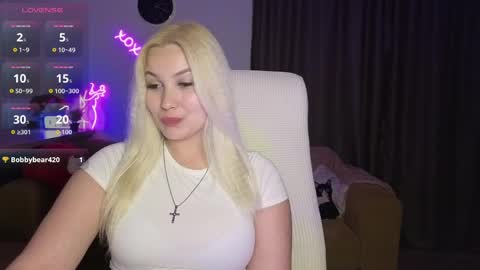 Snapshot of janemiss chatting on April 21, 7:17 pm Jane online show from April 21, 7:17 pm