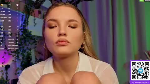 Hi Im Alice and here youll find something online show from December 4, 6:34 am