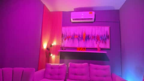 Janinne  online show from February 25, 10:58 am