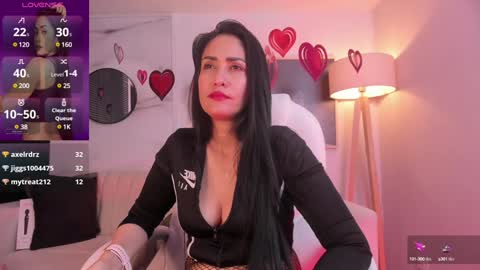 Snapshot of janne_lee chatting on February 9, 12:49 am Janne for u online show from February 9, 12:49 am