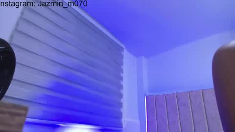 Snapshot of janne_moore chatting on May 15, 7:26 am Jane online show from May 15, 7:26 am
