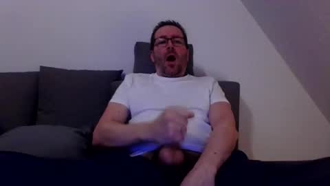 jannis_37 online show from November 12, 6:19 pm
