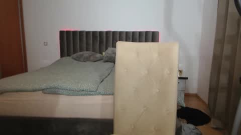 jaqueline88 online show from December 18, 5:04 am