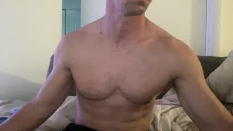 Snapshot of jared_cam chatting on May 14, 11:39 am jared_cam online show from May 14, 11:39 am
