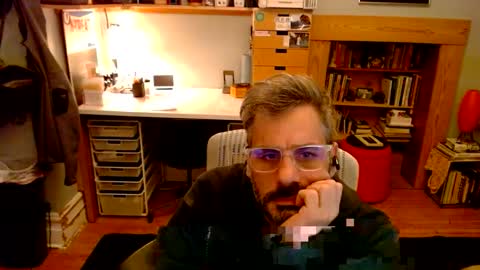 Snapshot of jareth_returns chatting on February 26, 2:59 am jareth_returns online show from February 26, 2:59 am