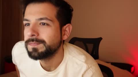 JAROD online show from February 24, 7:01 pm