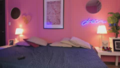 Snapshot of jasmiinn_ chatting on June 17, 8:10 pm Jasmin online show from June 17, 8:10 pm