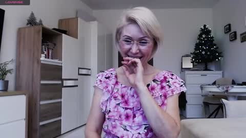 Jasmin room for people 40 online show from December 19, 1:40 pm