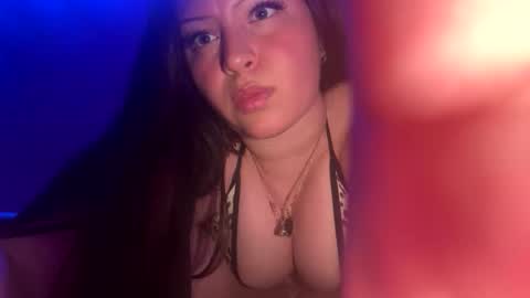 Snapshot of jasmin420r chatting on June 3, 3:42 am jasmin420r online show from June 3, 3:42 am