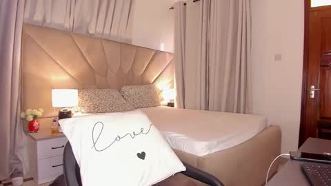 jasmin_melons online show from March 15, 4:18 am