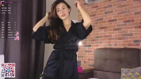 Chloe online show from September 18, 6:26 am