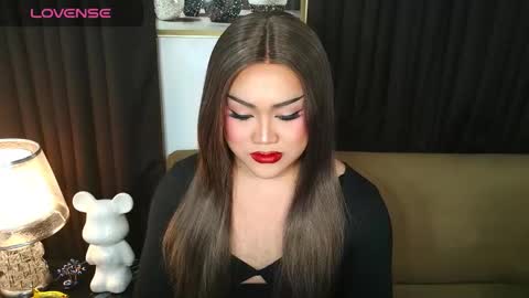 Jasmine Brandy online show from February 16, 6:15 pm