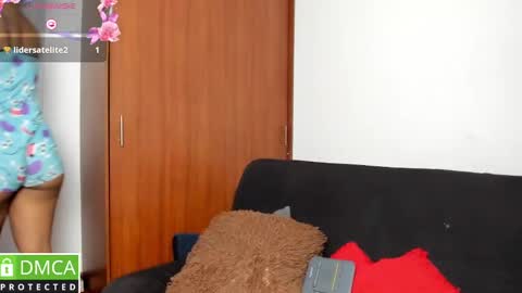 Jasmine online show from January 22, 5:06 pm