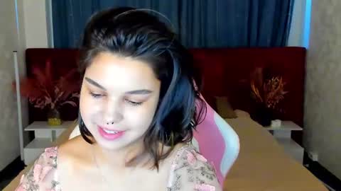 Jasmine Burke online show from July 24, 1:14 am