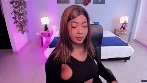 Instagram jasminecampbell1  online show from December 13, 8:47 pm