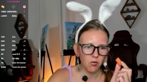 Snapshot of jasminedaze888 chatting on April 5, 9:01 pm Jasmine Daze online show from April 5, 9:01 pm