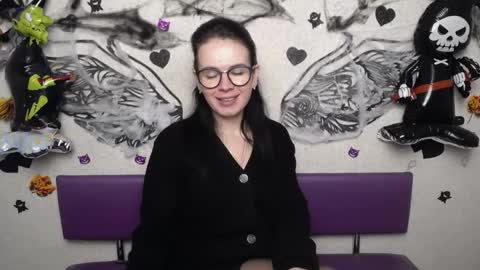 Snapshot of jasminekouch chatting on October 18, 5:57 pm JasmineKouch online show from October 18, 5:57 pm