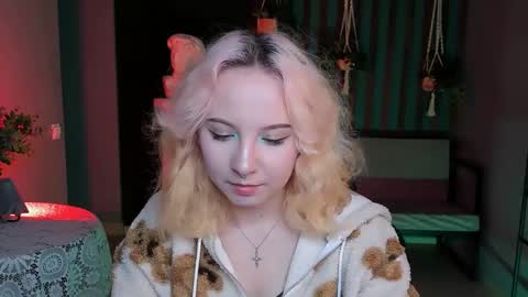 Jasmine online show from March 5, 5:07 am