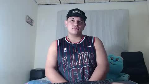 jason_boy_ online show from May 14, 5:36 am