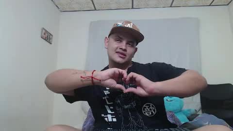 jason_boy_ online show from May 24, 5:56 am