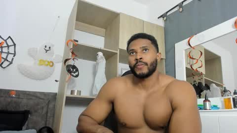 Jason online show from October 31, 7:04 pm