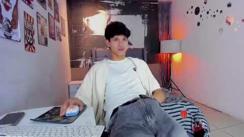 JASON online show from February 24, 11:36 pm