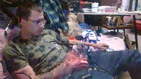 jasonmoore423786227 online show from April 19, 2:05 pm